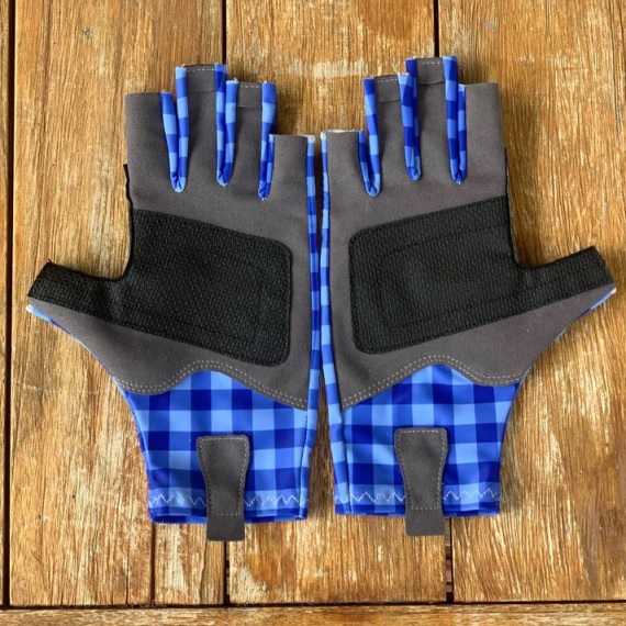 Bush Mits UPF50+ Sun Protection Gloves - Hamilton's Blue Gingham - Image 6