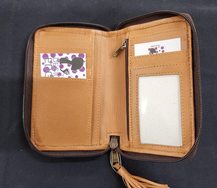 Design Edge Zippered Wallet - Charlotte - Image 2