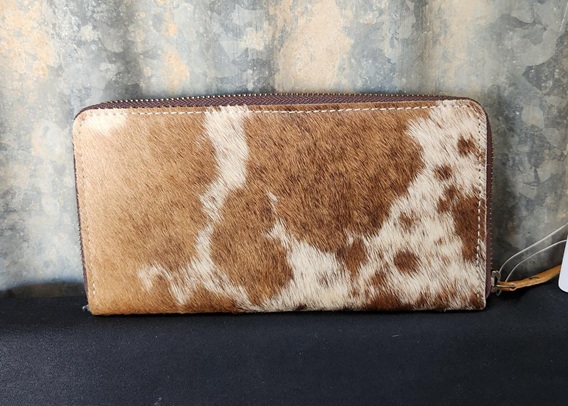 Design Edge Sunflower Tooled Leather Phone Wallet - Merida - Tan & White - Image 2