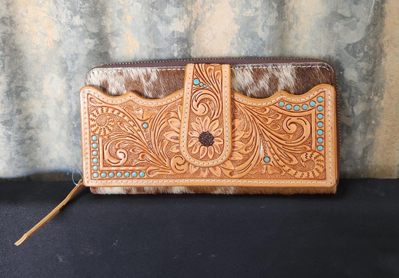 Design Edge Sunflower Tooled Leather Phone Wallet - Merida - Tan & White