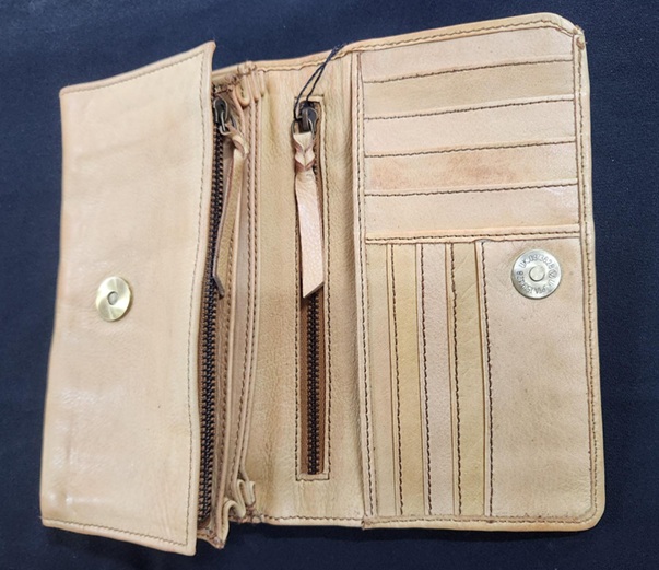 Design Edge Woven Leather Wallet - Naas - Tan - Image 2