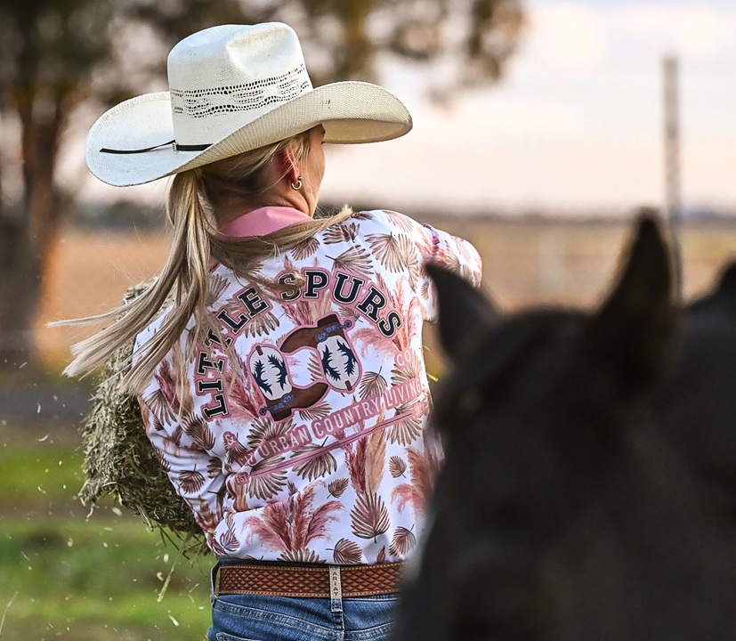 Little Spurs Ladies Fishing Shirt - Pampas Grass - Image 2