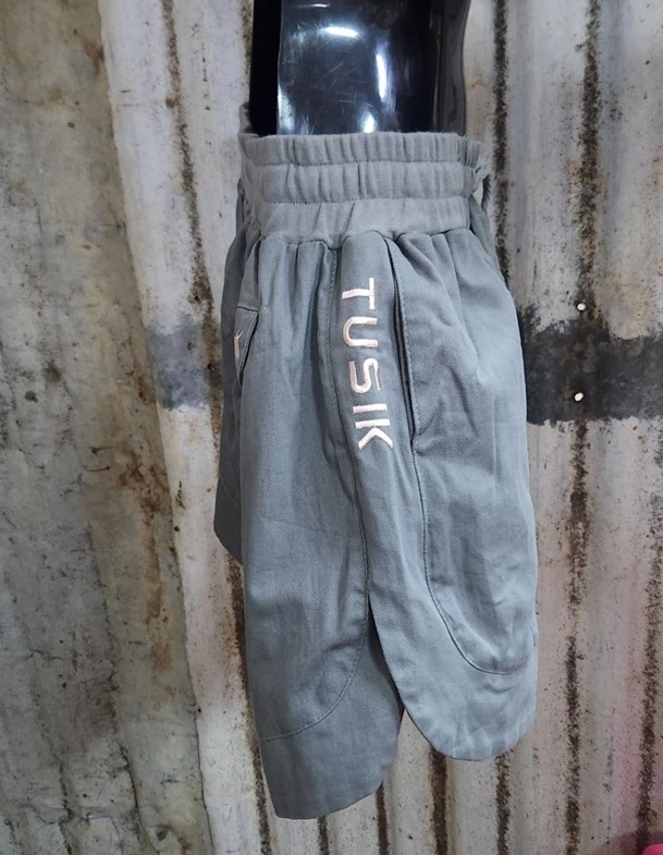 Tusik Flat Ya Mum's Ruggers - Grey/Pastel Pink Embroidery - Image 3