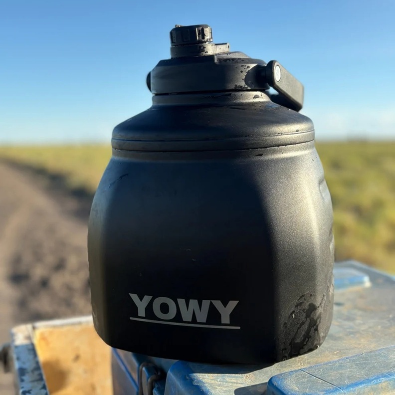 Yowy 6L Watercan - Black